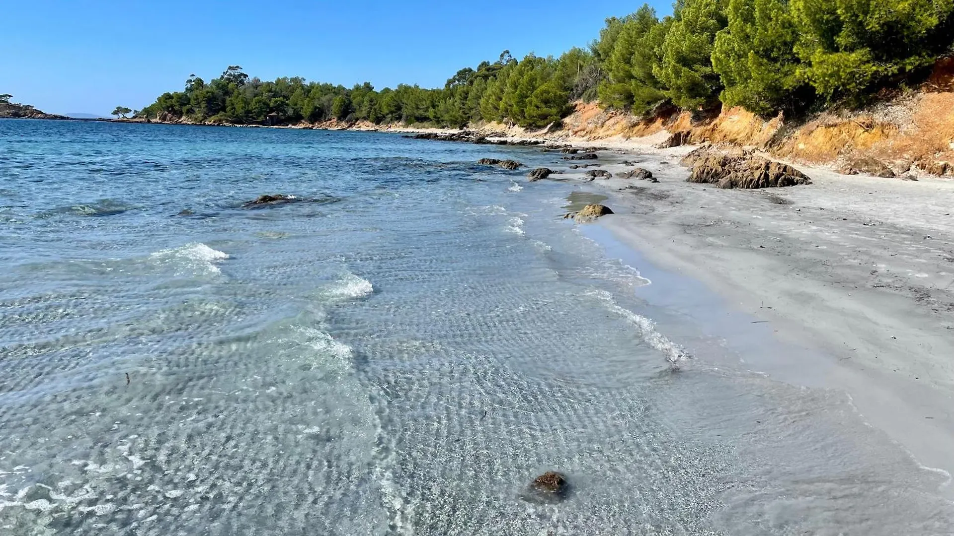 Bel Appartement Proche Plage Le Lavandou 0*,  France